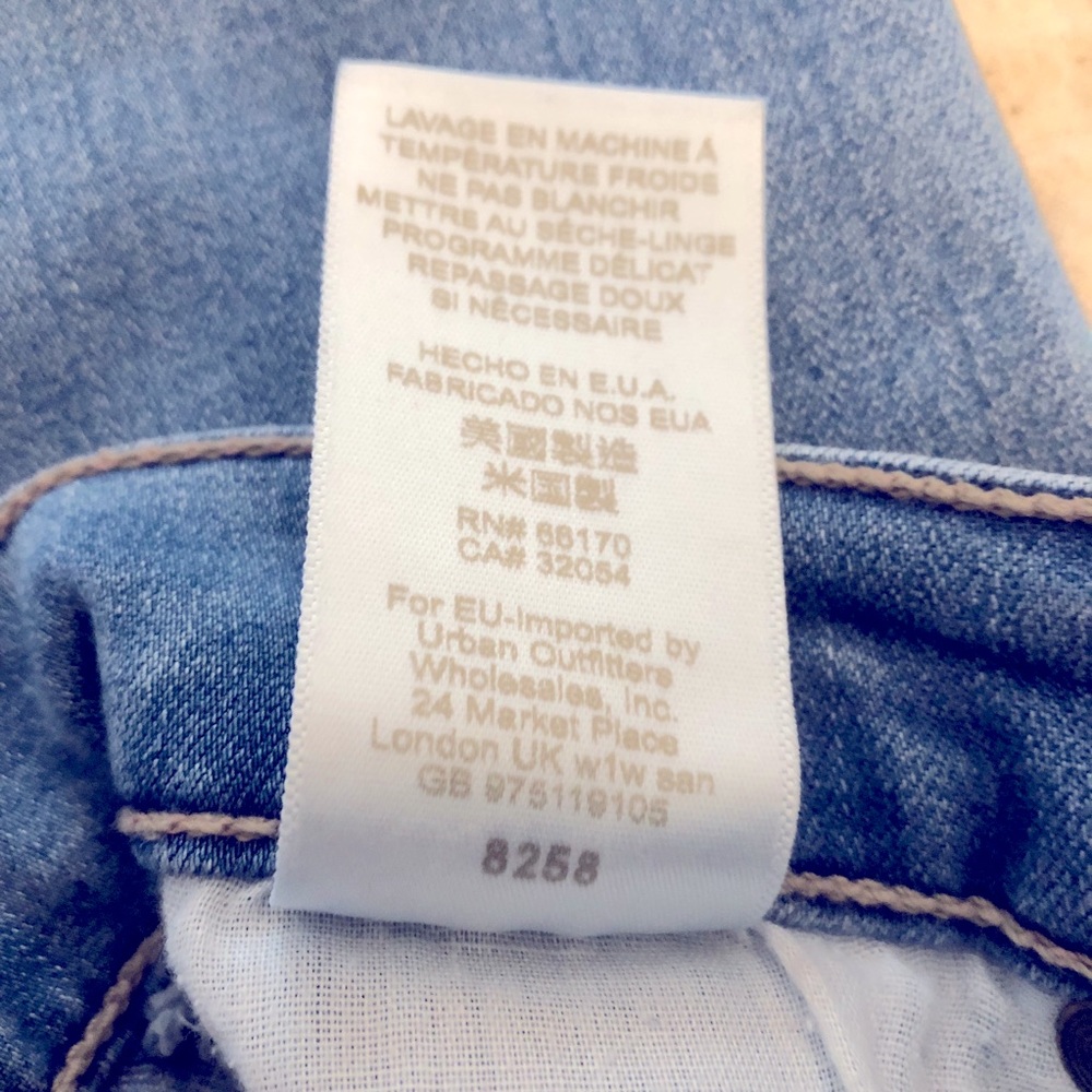 Free People Hi-Rise Light Wash Skinny Jean Jegging - Picture 9 of 9